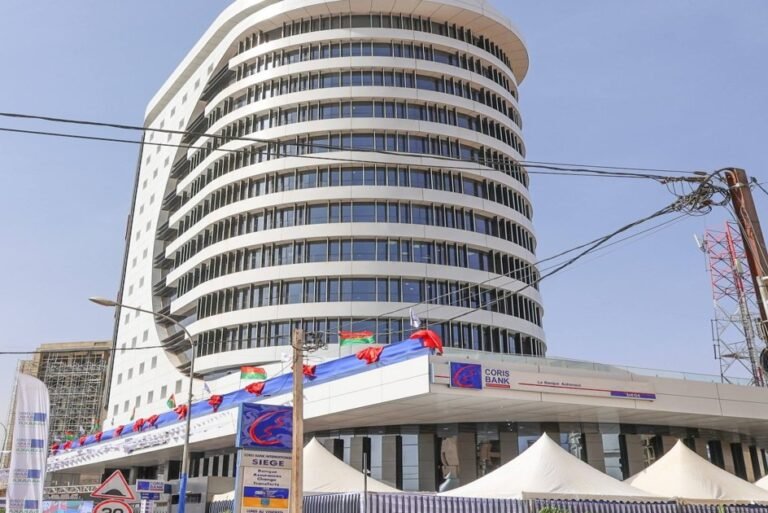 Lire la suite à propos de l’article Burkina-Faso : Coris Bank reste sur des notes de haute qualité attribuées par Bloomfield Investment